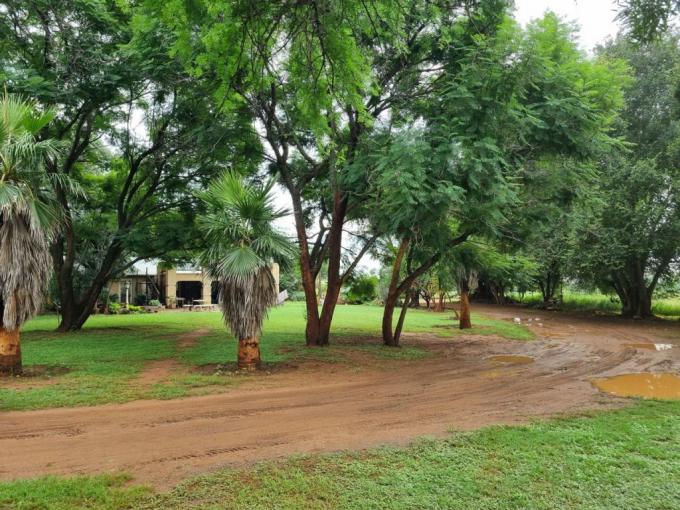 Farm for Sale For Sale in Groot Marico - MR675940