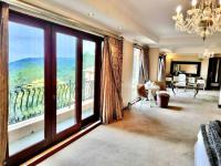  of property in Glenvista