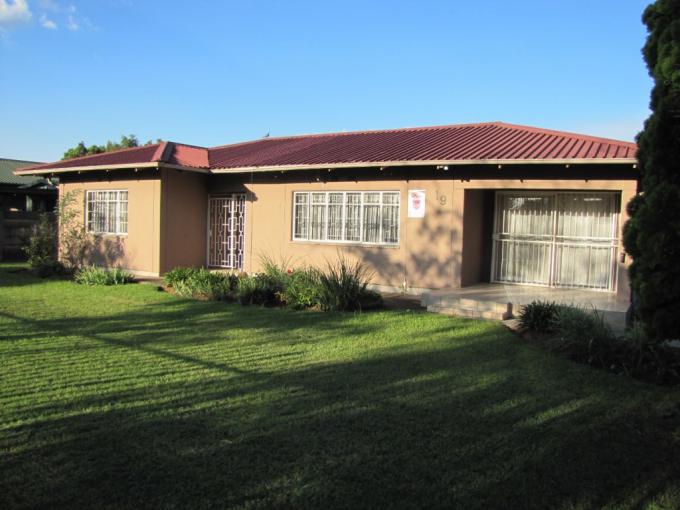 3 Bedroom House for Sale For Sale in Vanderbijlpark - MR676076