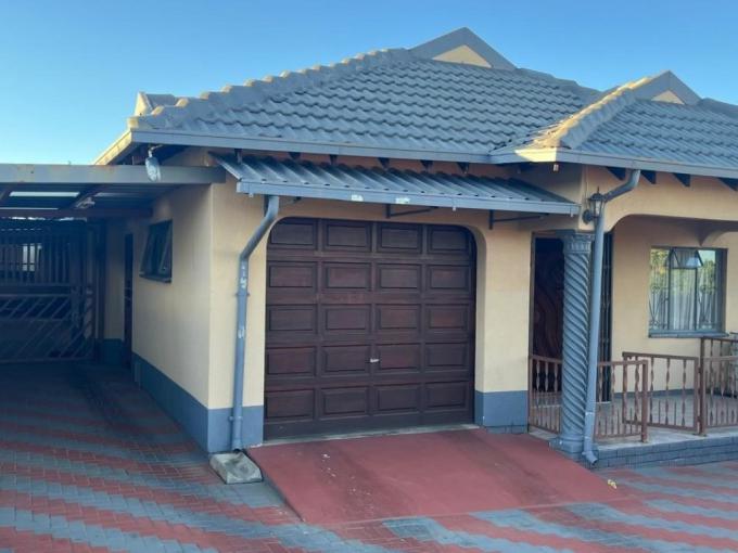 4 Bedroom House for Sale For Sale in Tlhabane West - MR676082