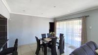 Dining Room - 21 square meters of property in Bayview