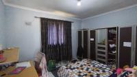 Bed Room 1 - 14 square meters of property in Bayview