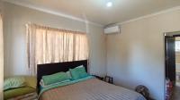 Main Bedroom - 13 square meters of property in Bayview