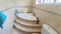 Main Bathroom - 5 square meters of property in Bayview