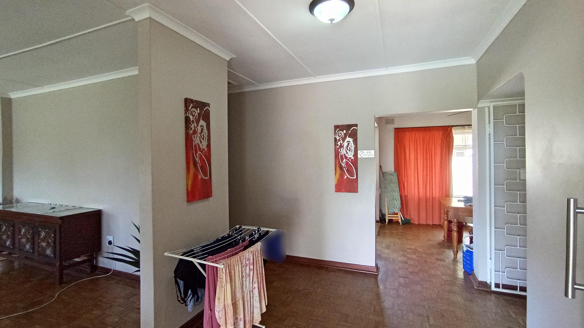 Spaces - 41 square meters of property in Amanzimtoti 