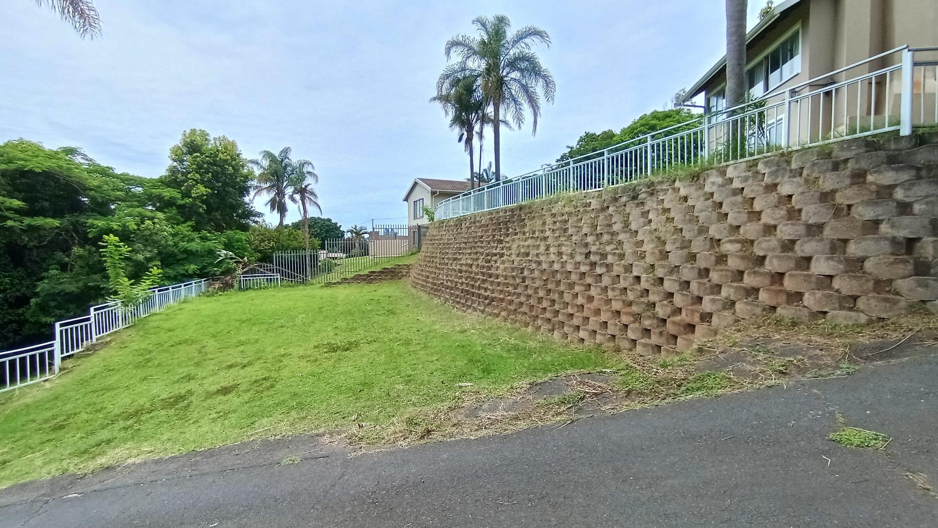 Front View of property in Amanzimtoti 