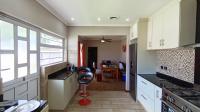 Kitchen - 36 square meters of property in Amanzimtoti 