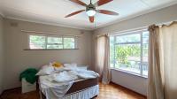 Bed Room 3 - 22 square meters of property in Amanzimtoti 