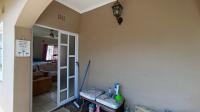 Patio - 16 square meters of property in Amanzimtoti 