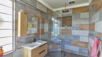 Main Bathroom - 11 square meters of property in Amanzimtoti 