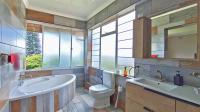 Main Bathroom - 11 square meters of property in Amanzimtoti 