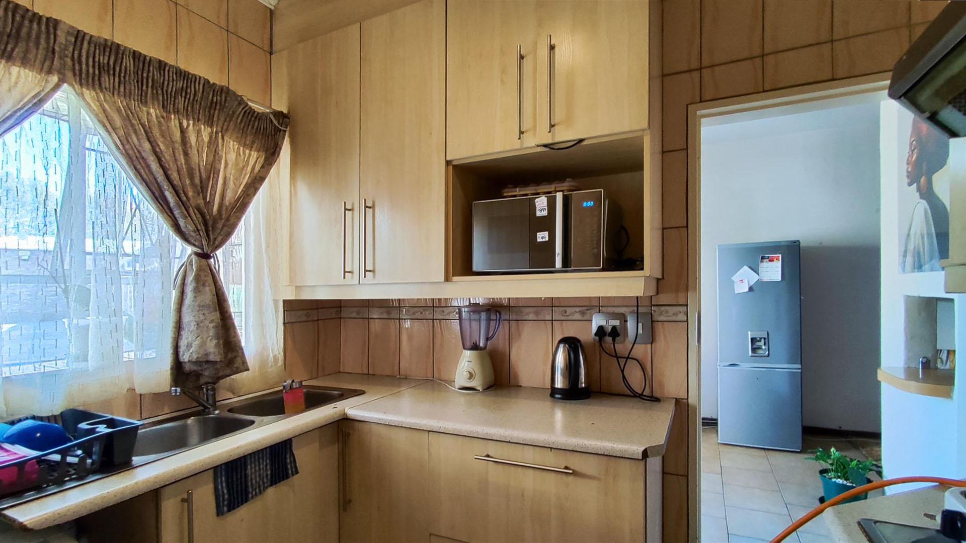 Kitchen - 8 square meters of property in Benoni