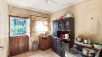 Kitchen - 9 square meters of property in Eshowe