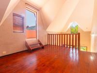  of property in Magaliessig