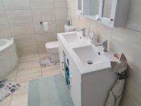  of property in Stilbaai (Still Bay)