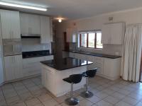  of property in Kleinemonde 
