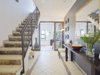  of property in Bloubergrant