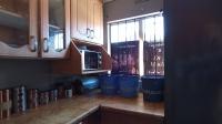 Kitchen - 6 square meters of property in Kew