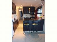  of property in Woodview