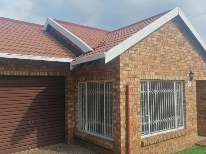 2 Bedroom Apartment to Rent in Groblerpark - Property to rent - MR676244