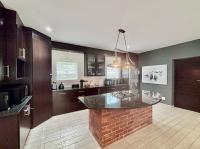  of property in Bronberg