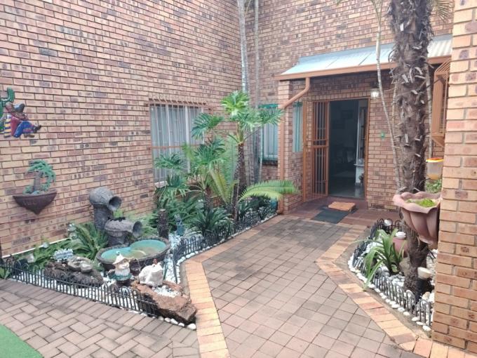 3 Bedroom House for Sale For Sale in Mayville - MR676257