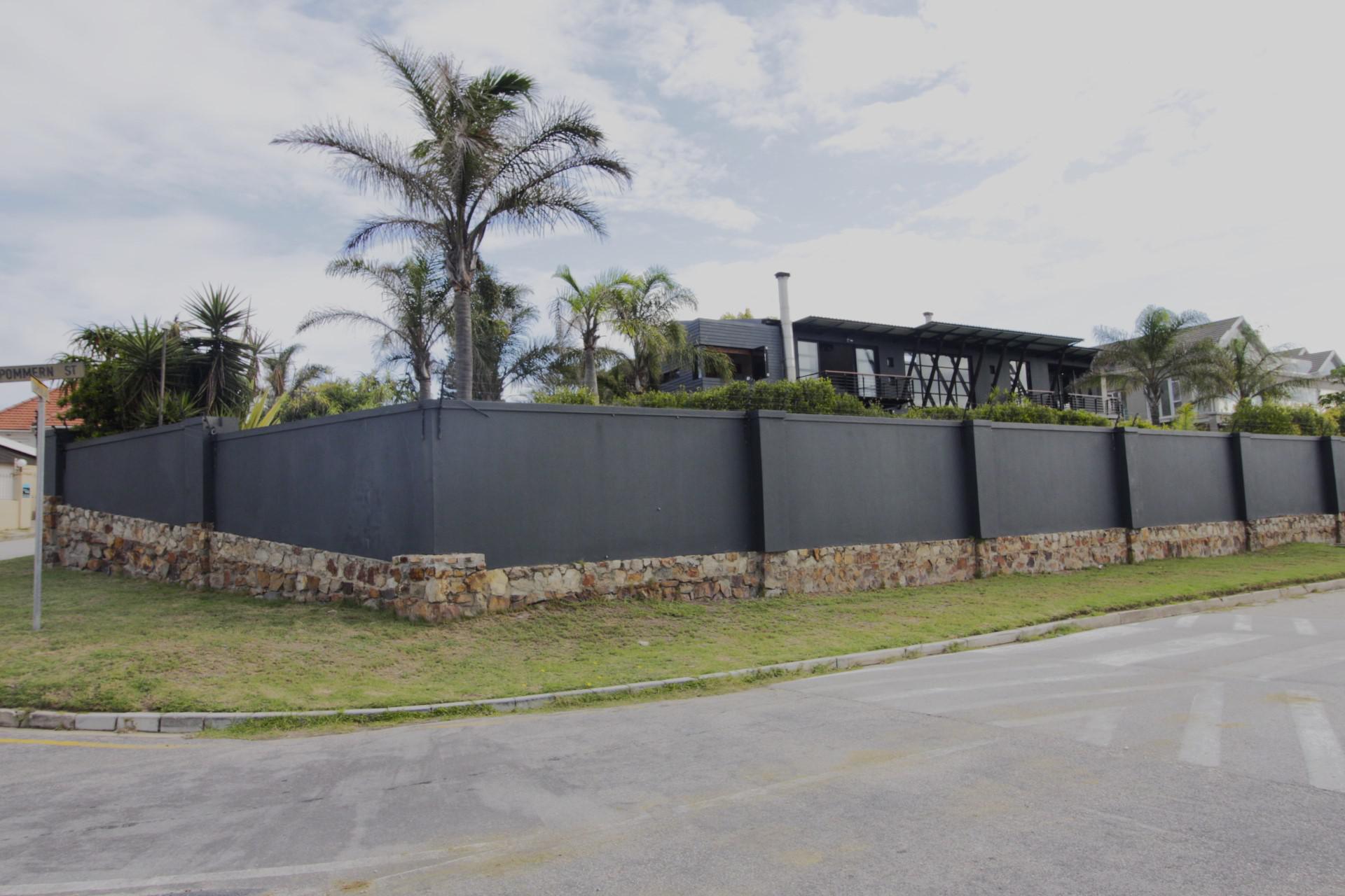  of property in Humewood 