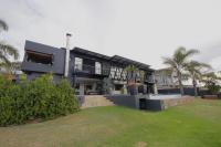  of property in Humewood 