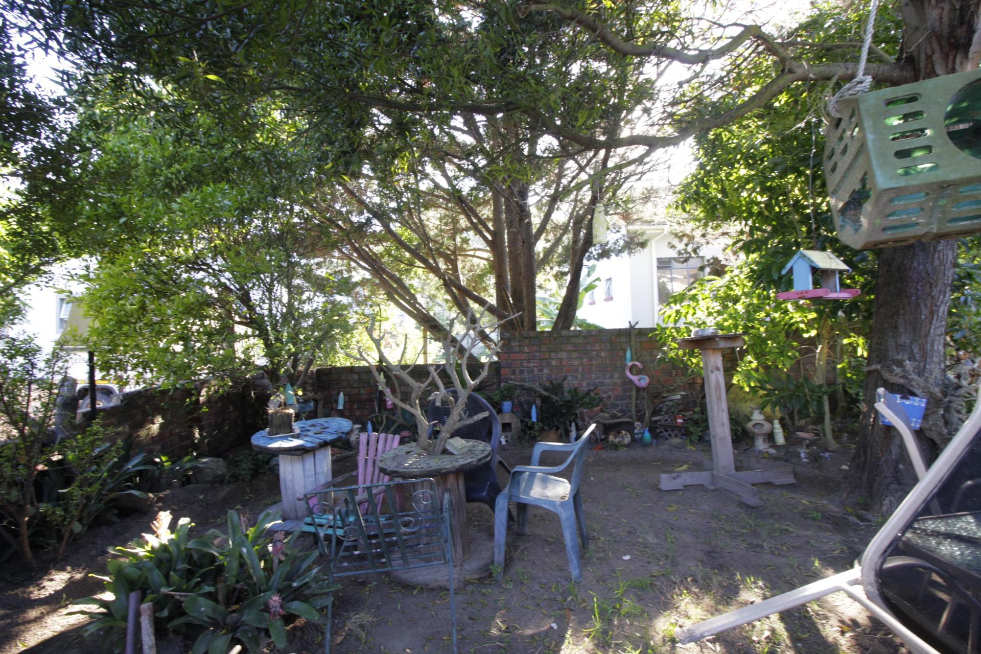  of property in Paradise Beach