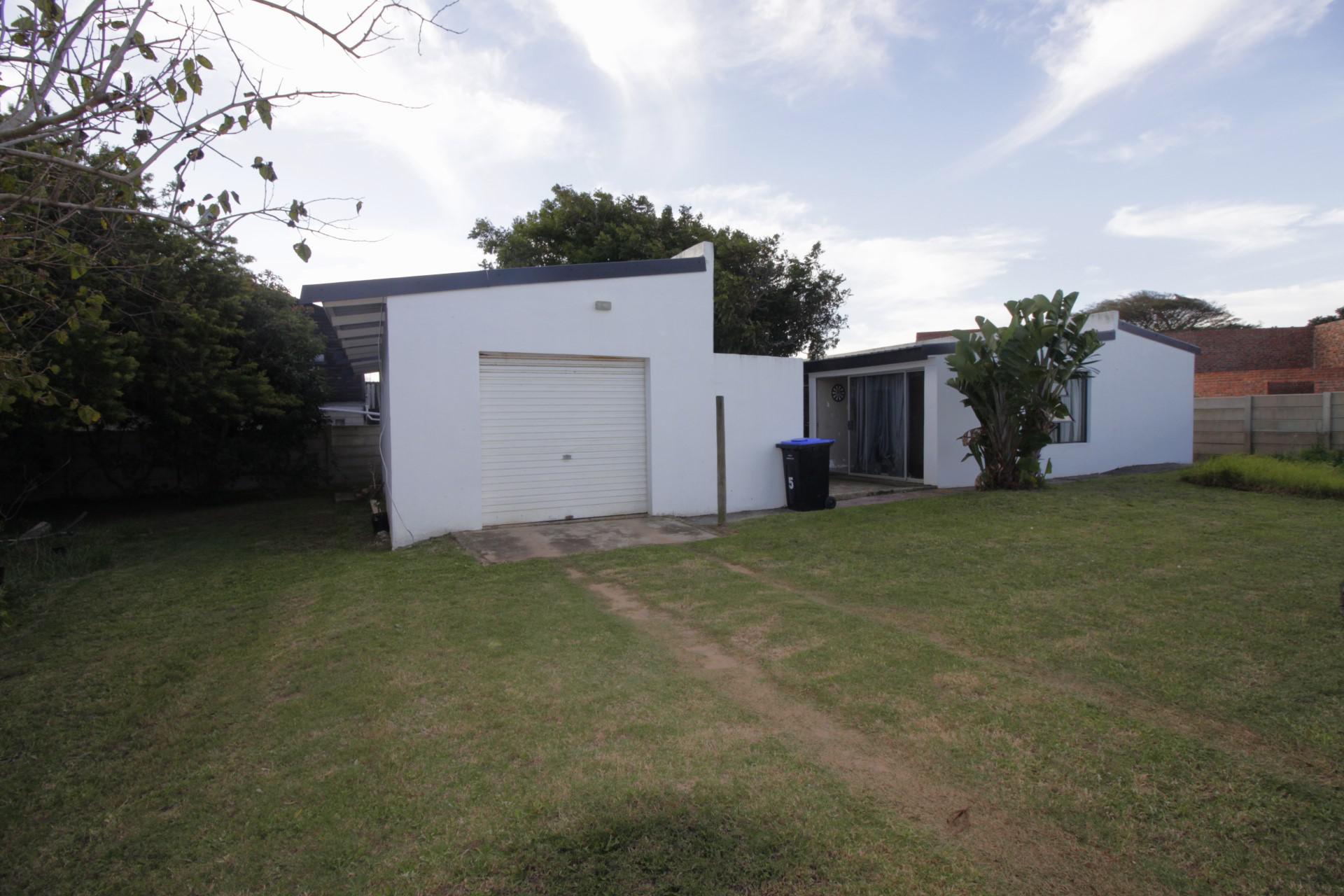  of property in Paradise Beach