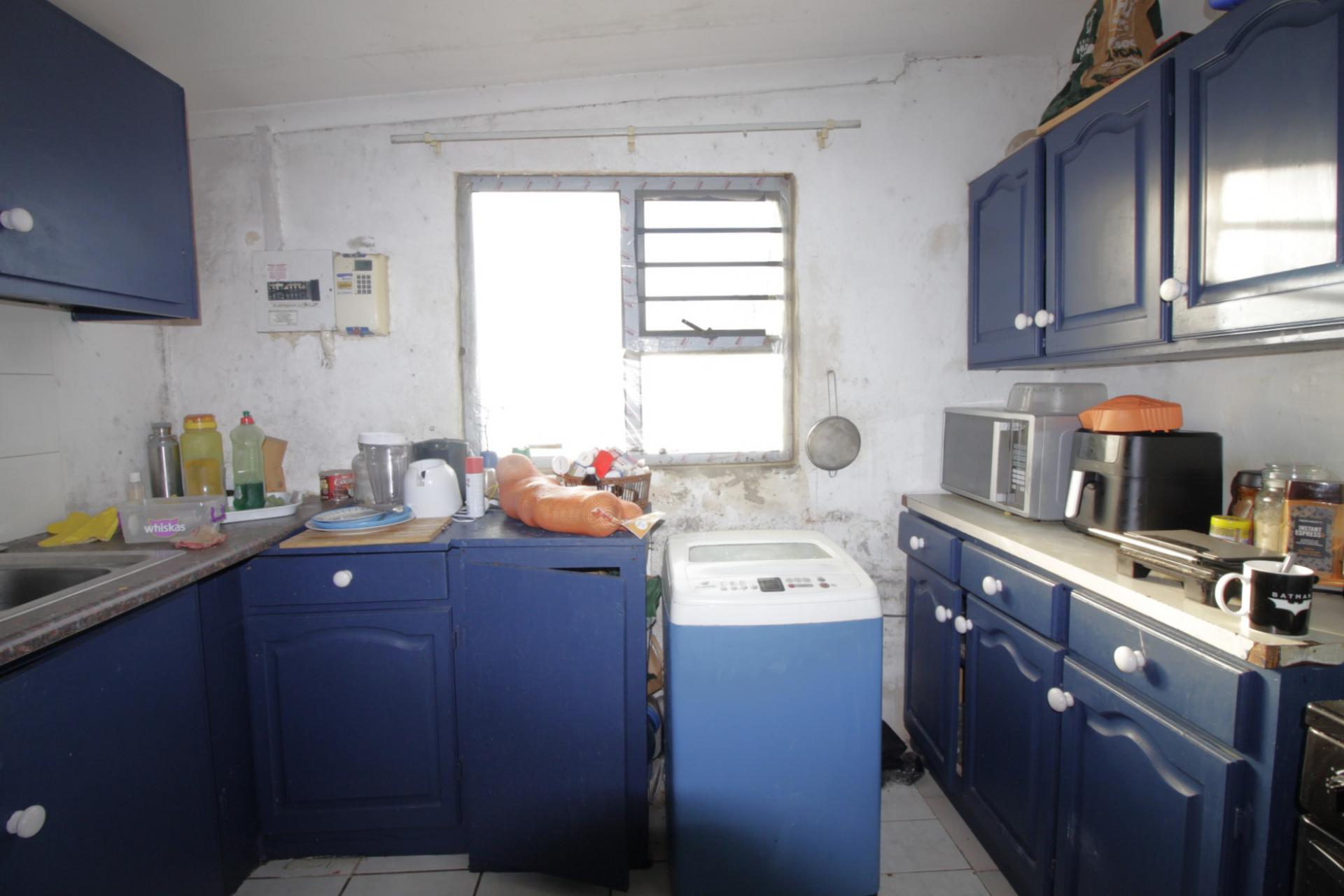  of property in Paradise Beach