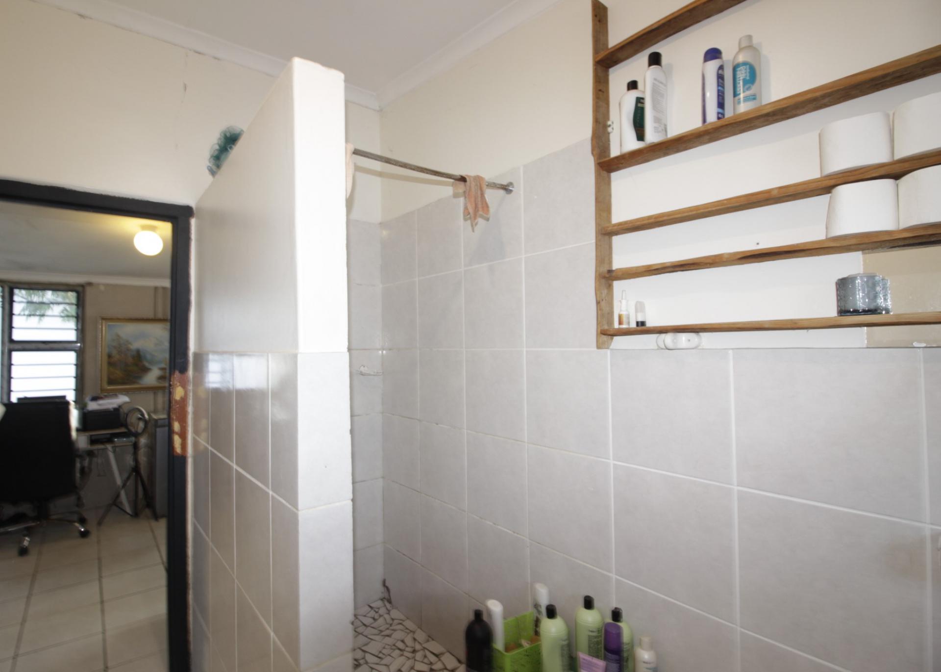  of property in Paradise Beach