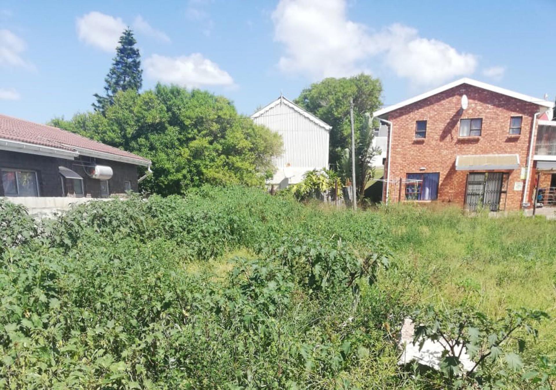  of property in Aston Bay