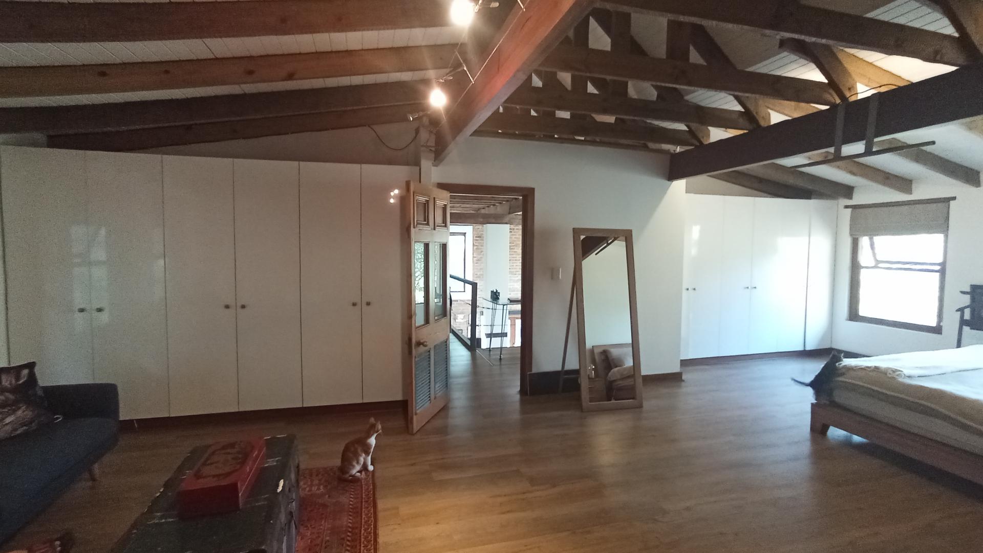Main Bedroom of property in Everton HC