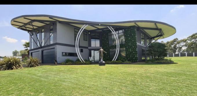 4 Bedroom House for Sale For Sale in Kempton Park - MR676280