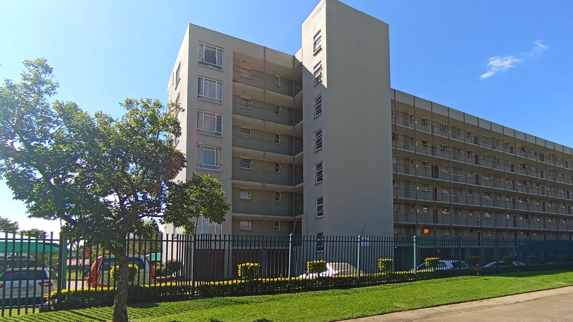 Front View of property in Queenswood