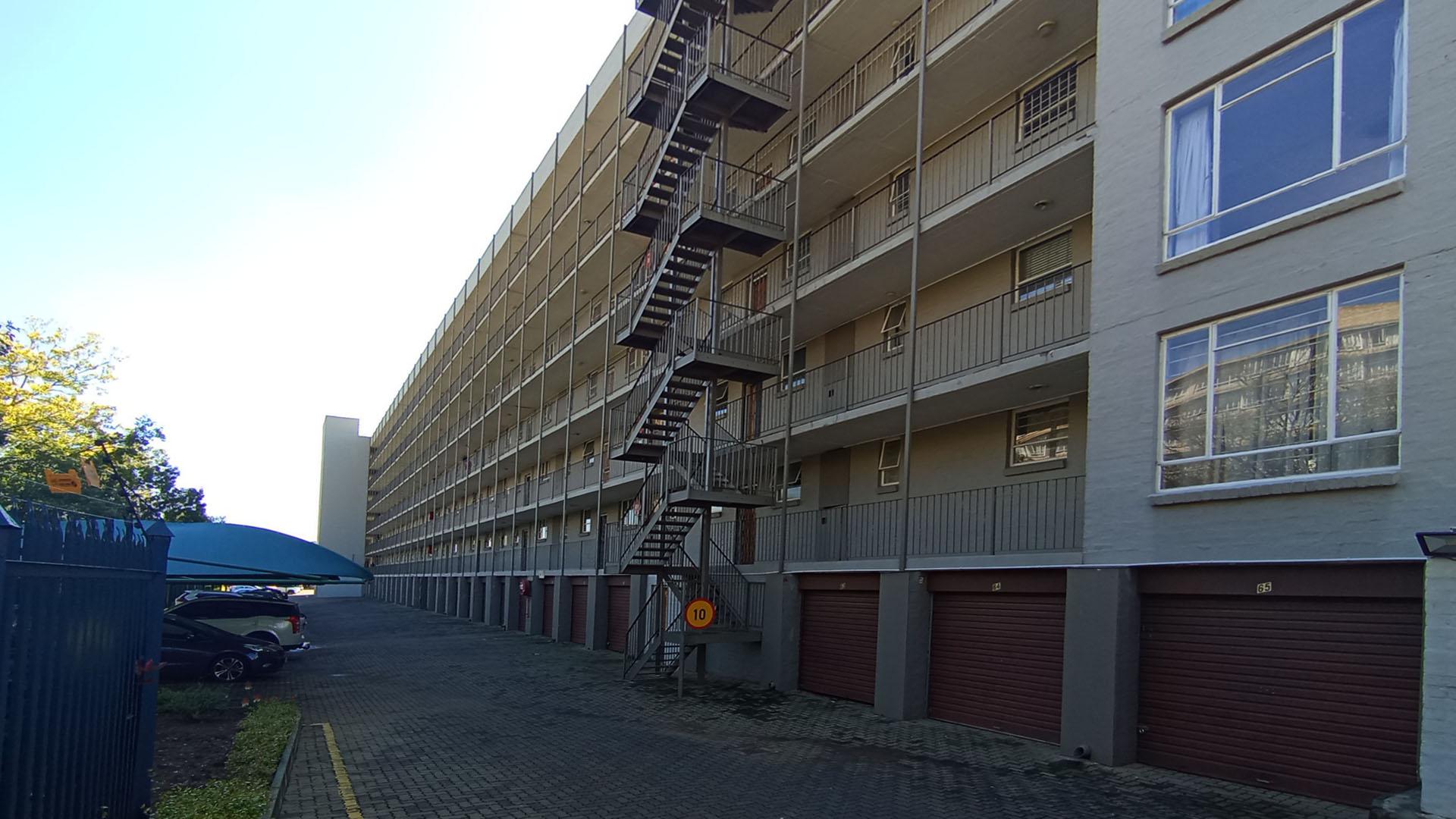 Front View of property in Queenswood