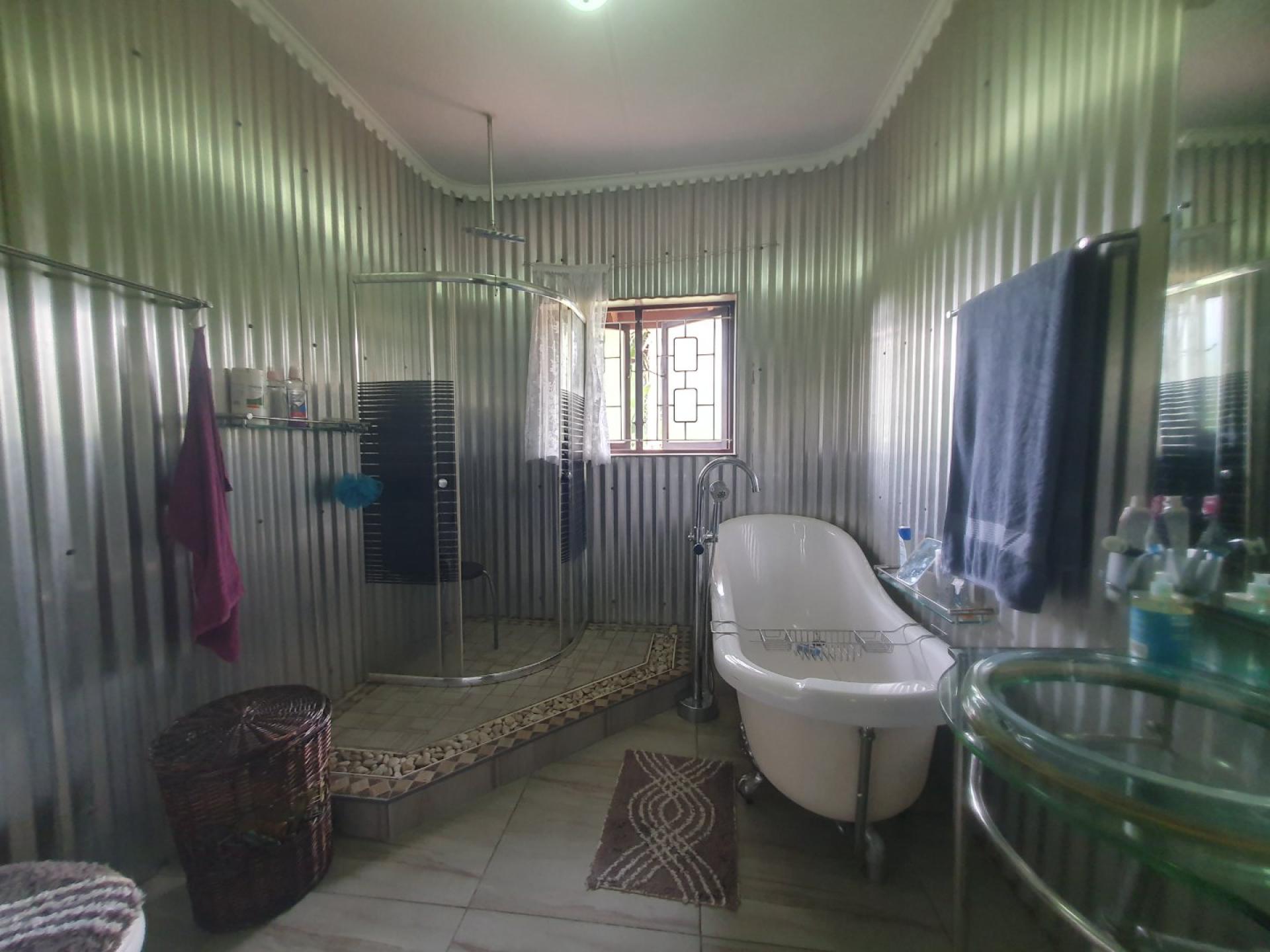  of property in Umtentweni