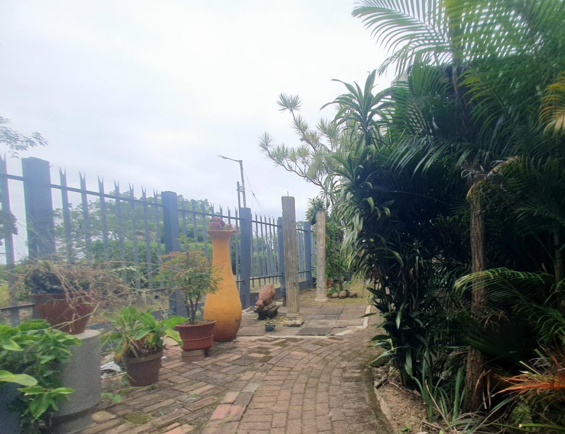  of property in Umtentweni