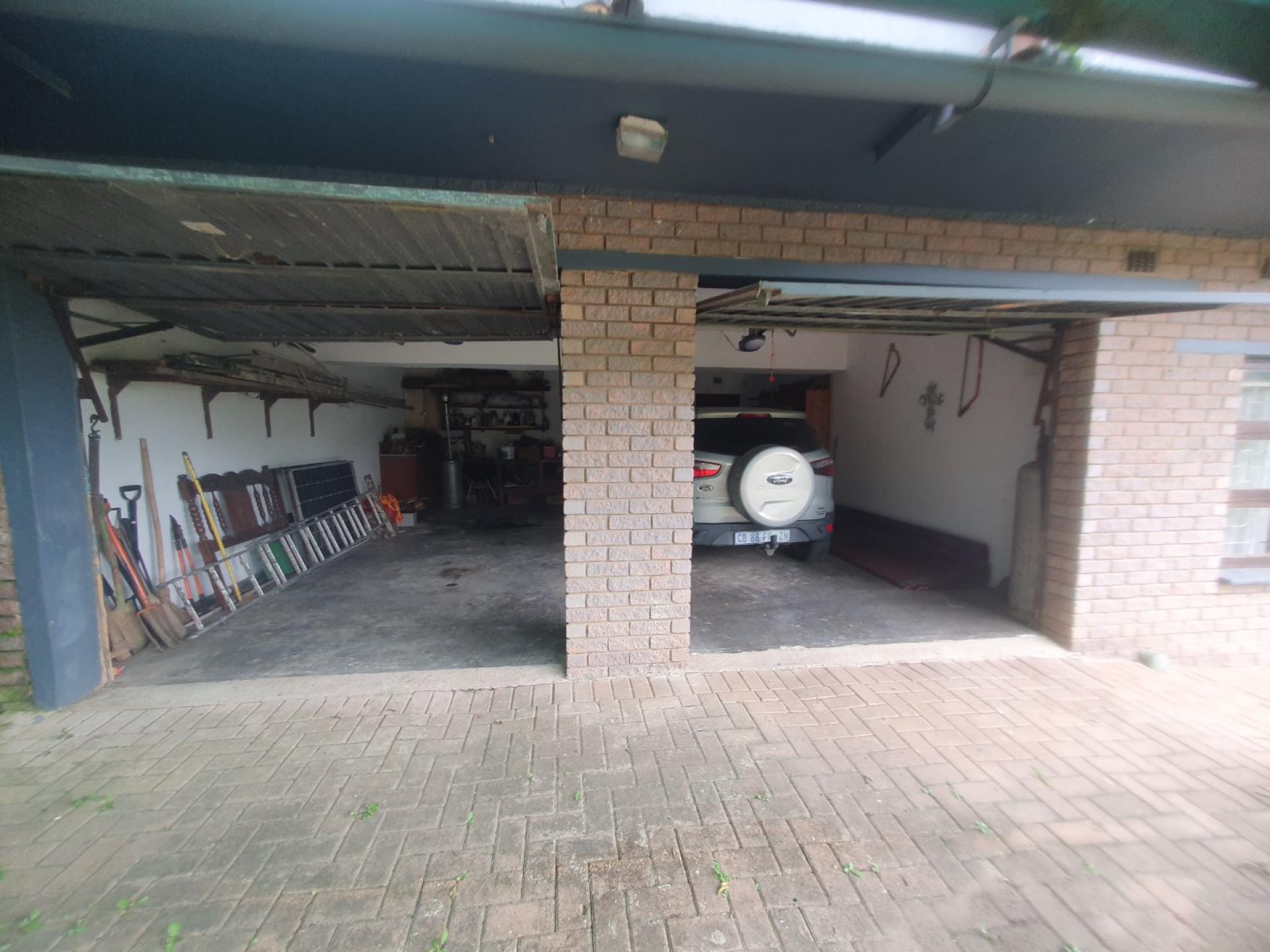  of property in Umtentweni