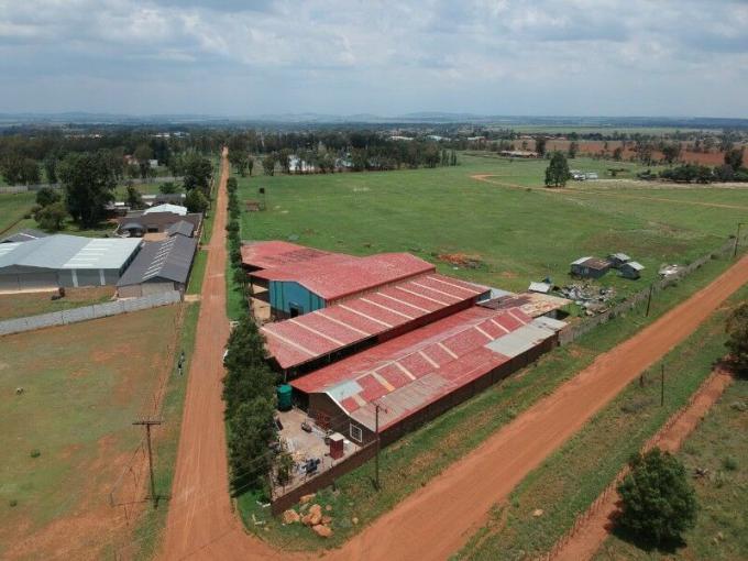 Commercial for Sale For Sale in Valley Settlement - MR676322