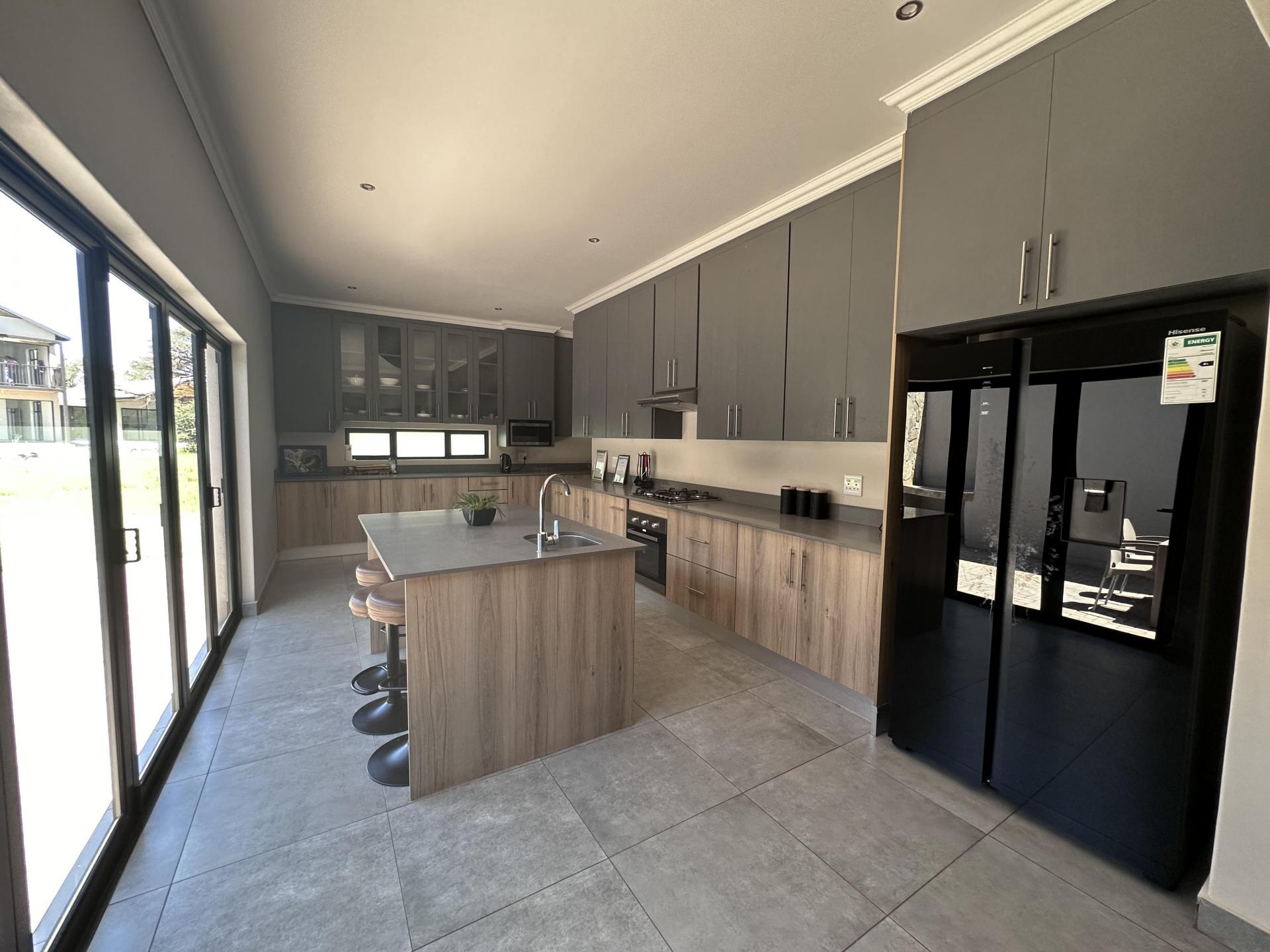 Kitchen of property in Kathu