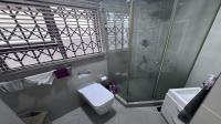 Bathroom 1 of property in Clarina
