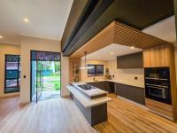  of property in Bendor