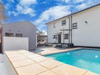  of property in Bosmont