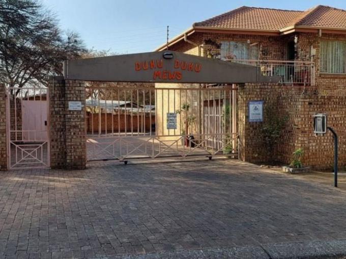 2 Bedroom Sectional Title for Sale For Sale in Elandspark - MR676375