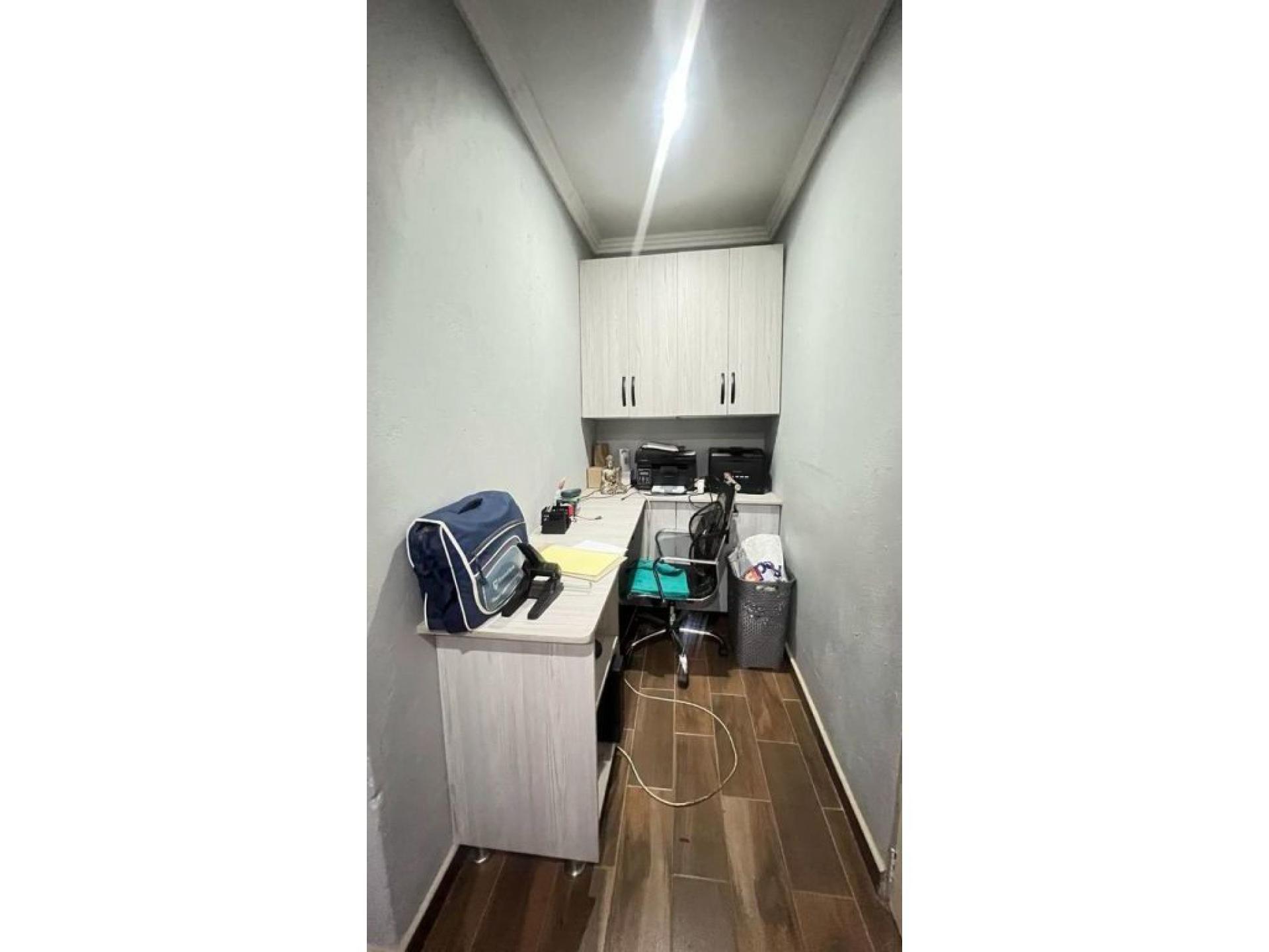  of property in Thohoyandou