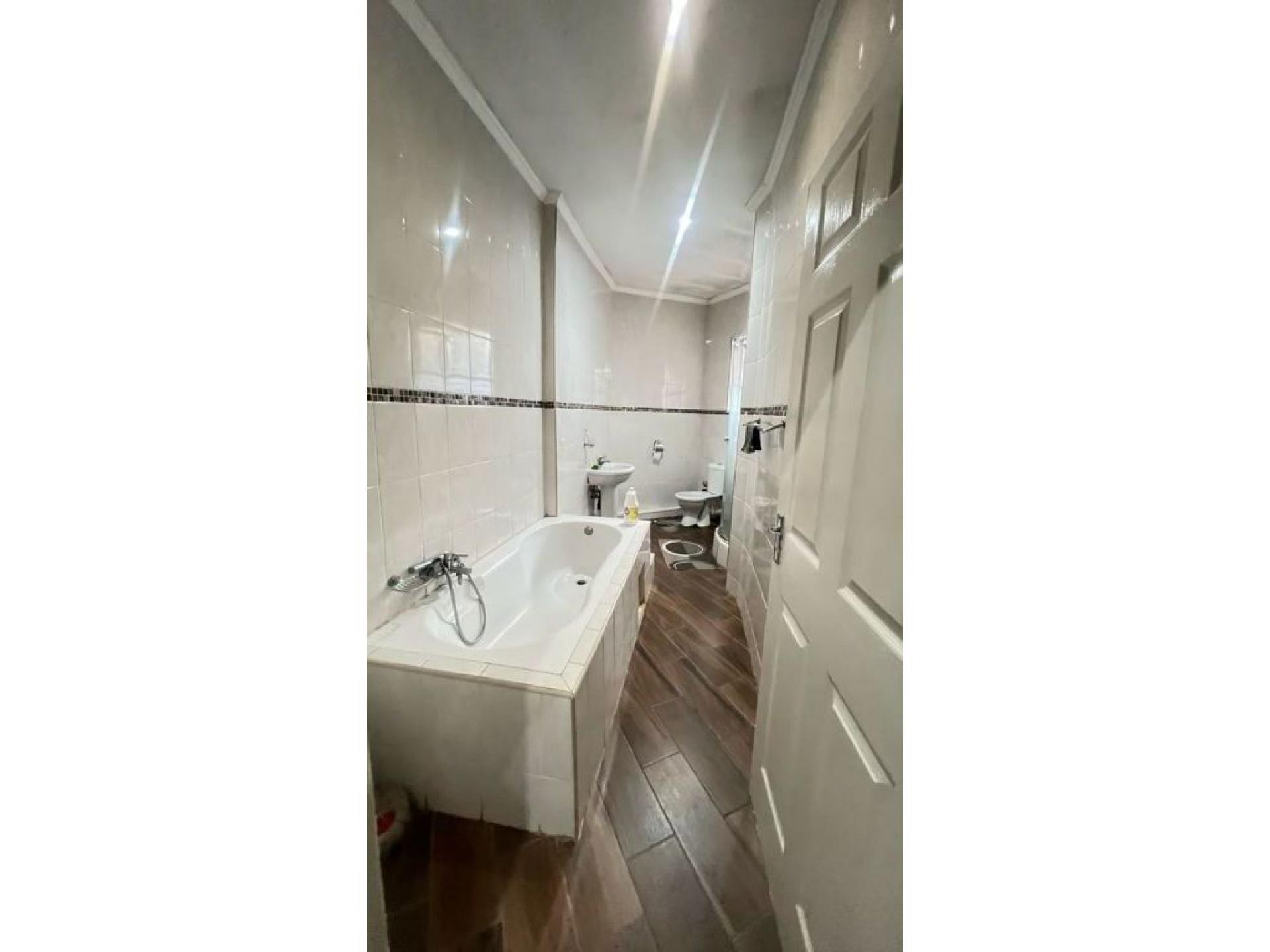  of property in Thohoyandou