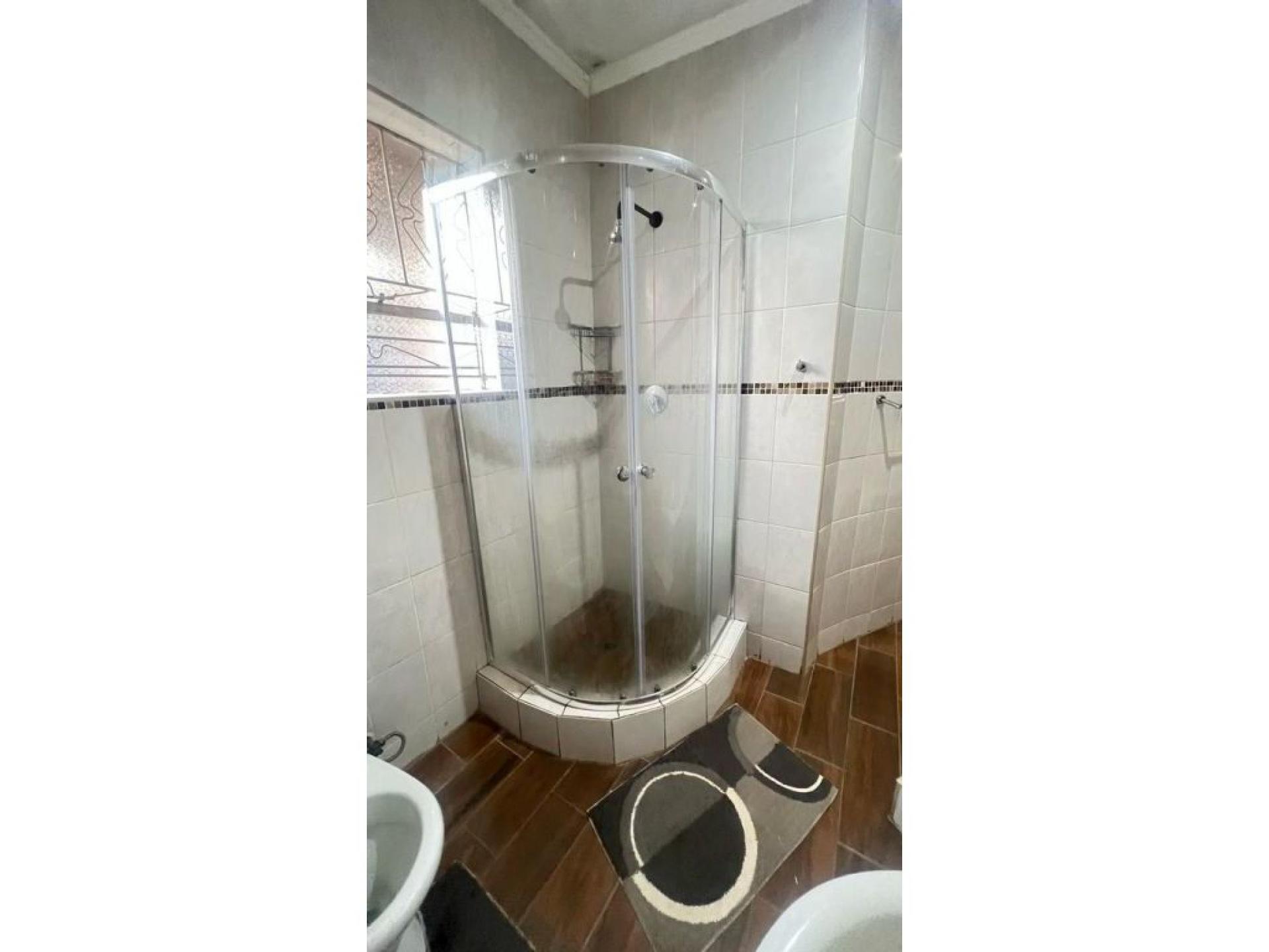  of property in Thohoyandou