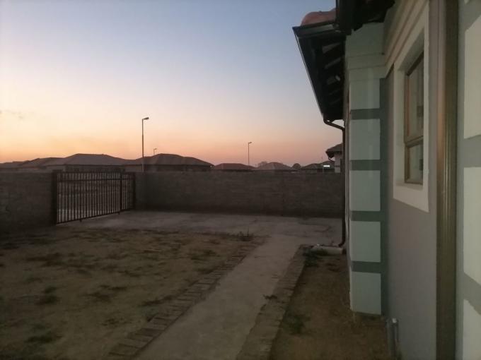 2 Bedroom House for Sale For Sale in Vanderbijlpark - MR676408